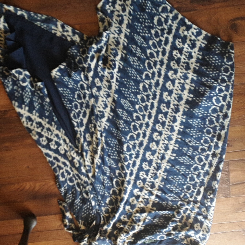 Lauren Ralp Lauren  blue and eggshell  sassy skirt.  Size 16 a-line.